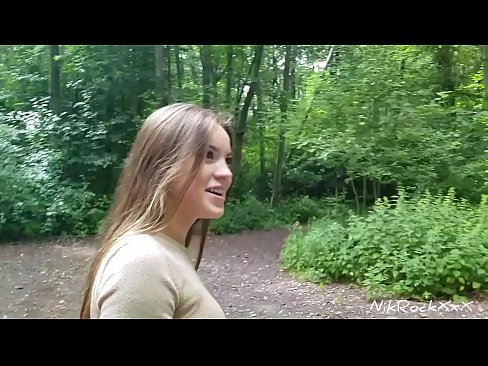 ❤️ Aghju suggeritu à Evelina ch'è no fottemu in un locu publicu ! Ella disse di sì. Allora l'aghju scopata in u culo è cum'è in bocca. Allora si pisciava. ❌ Super porn à noi ☑