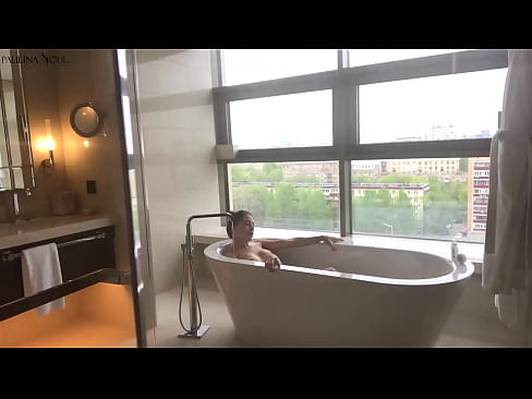 ❤️ Tremenda babe Passionately jerking off its pussy in u bagnu ❌ Super porn à noi ☑